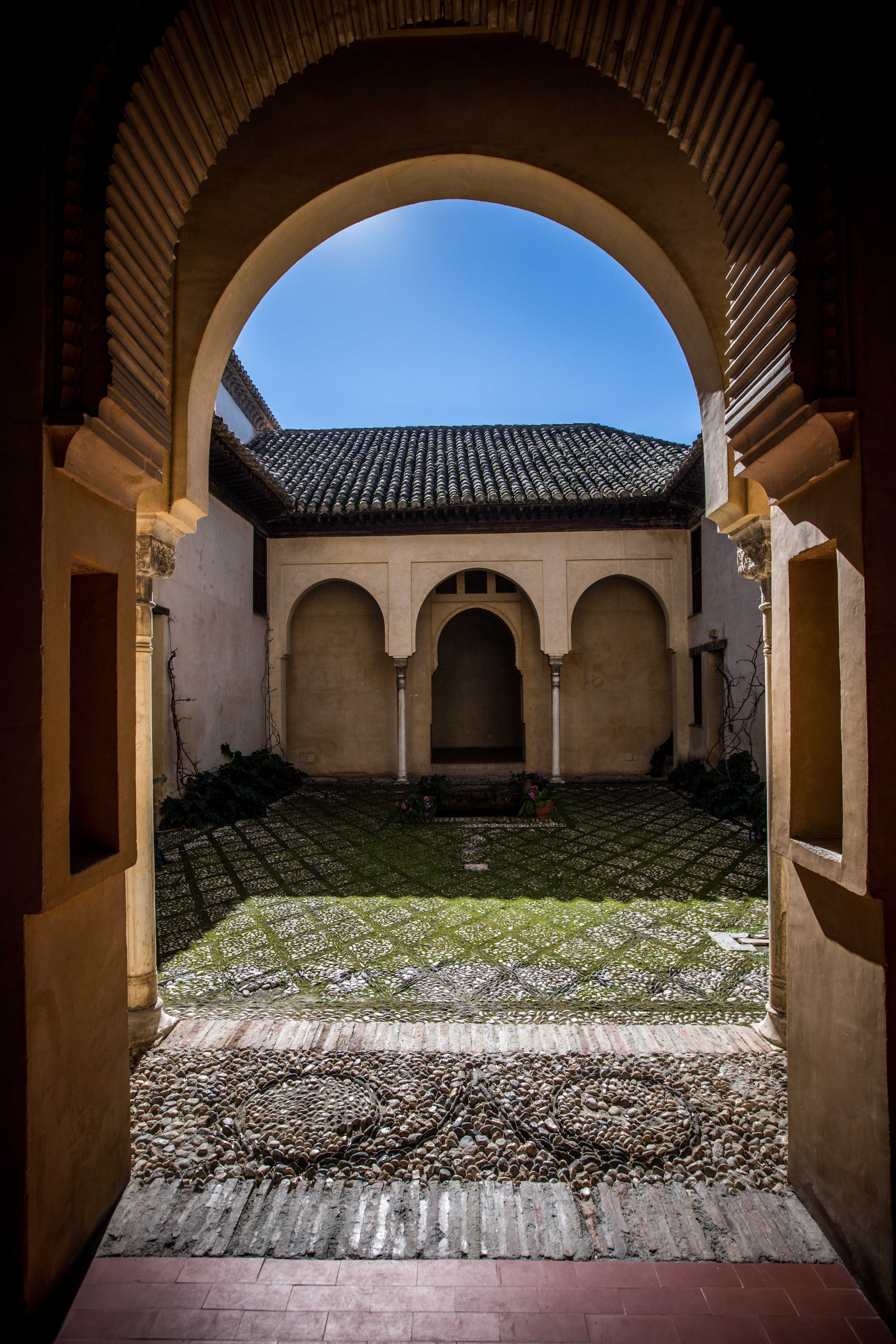 La Dobla de Oro, un paseo por la historia entre la Alhambra y el Albayzín