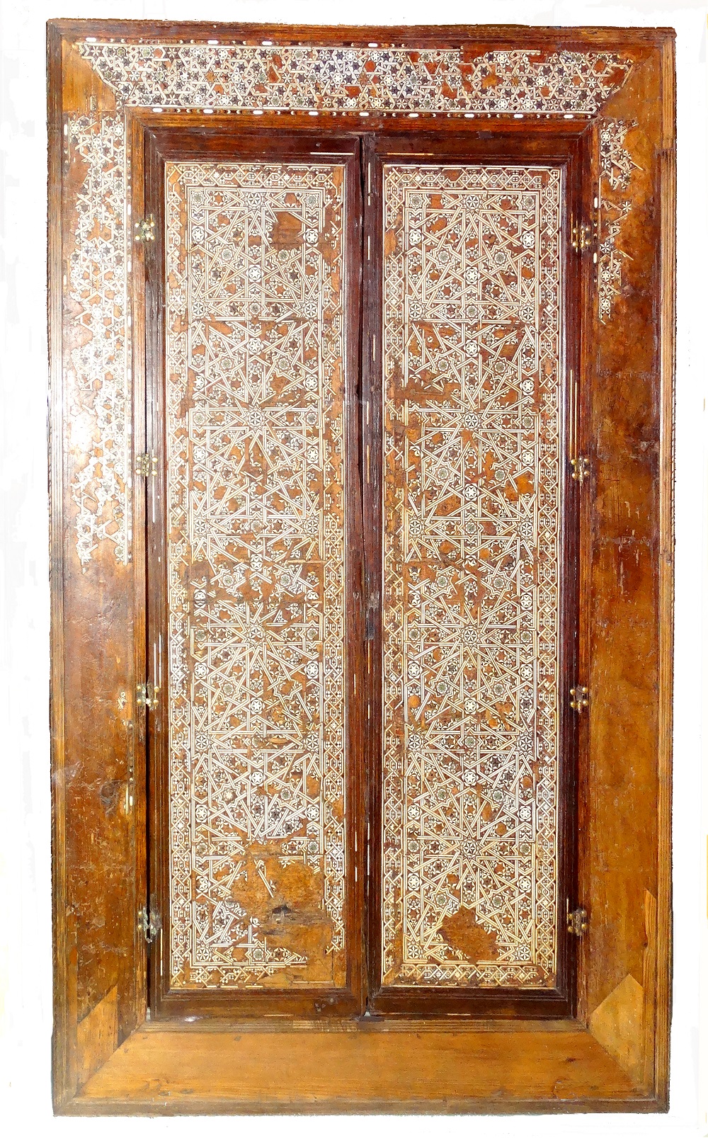 The Hispano-Islamic taracea inlay technique and its tradition