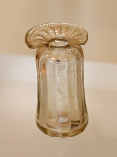 A Nasrid ampoule. Perfume in Moorish society of al-Andalus