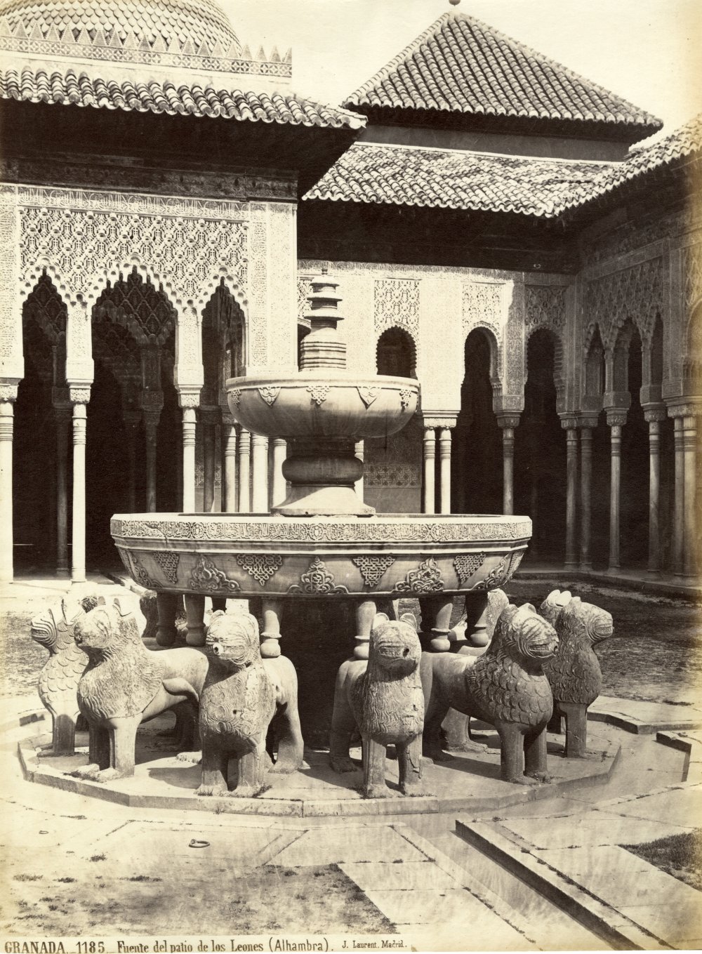 Water jet of the second basin of the Fountain of the Lions, 1837 