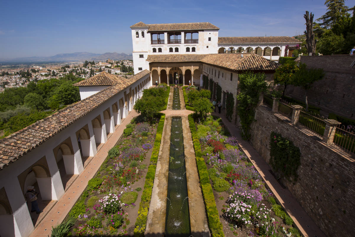 Interior of Ambassadors Hall, Comares Palace, Nasrid Palace, Alhambra,  Granada, Spain Editorial Image - Image of mudejar, hall: 177385305