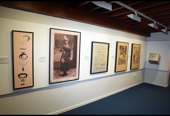 Exposición Museo-Legado Ángel Barrios