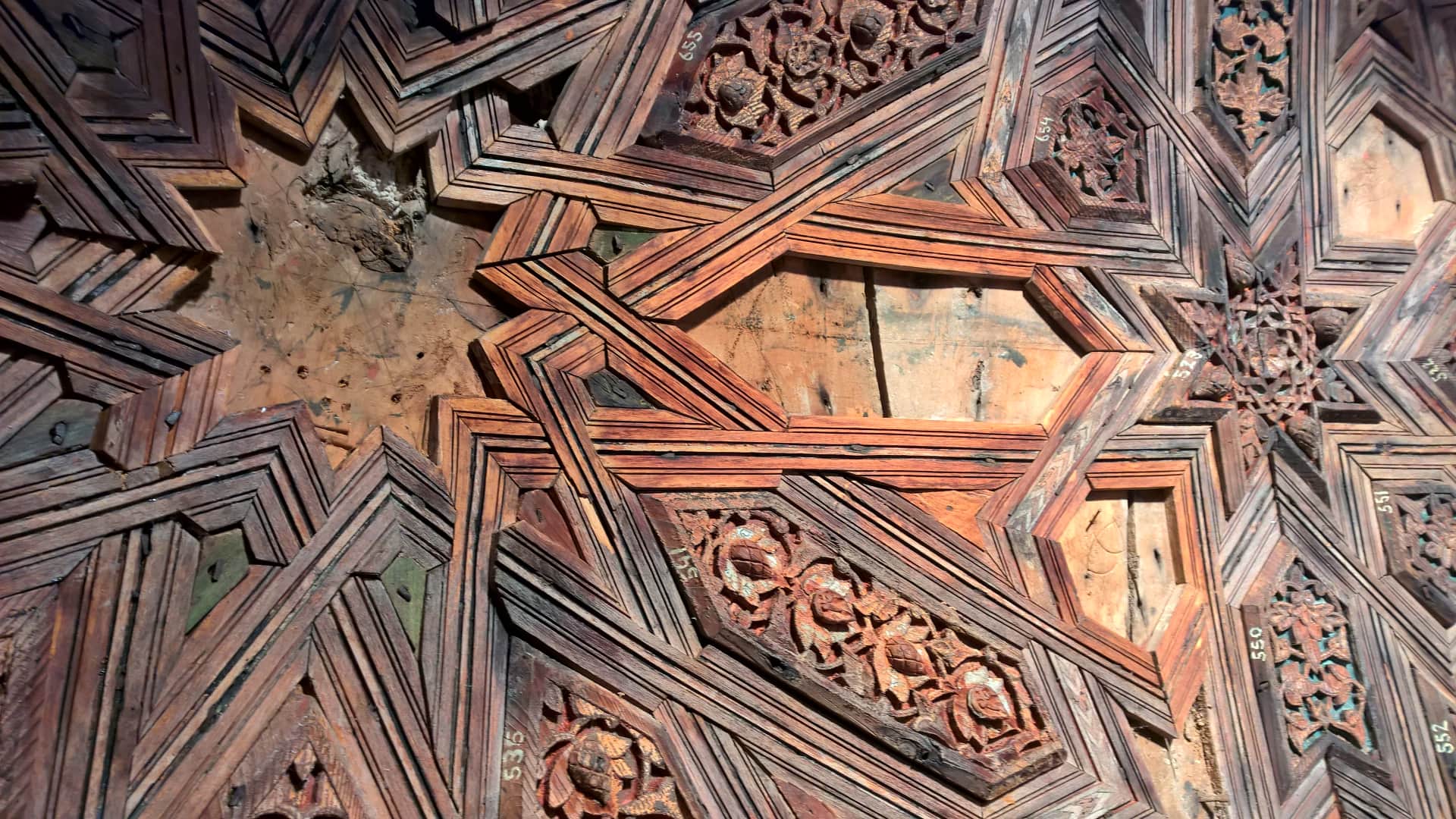 Procesos de restauración en Armadura semiesférica