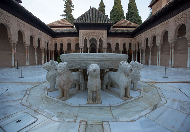 Restauración de la Fuente de los Leones - Patronato de la Alhambra y  Generalife