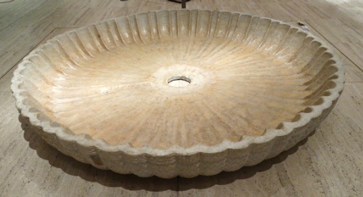 Fuente de Lindaraja. Pieza original conservada en el Museo de la Alhambra