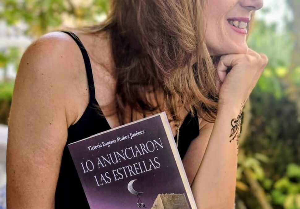 Victoria Muñoz: ´ En la novela quise darle a voz a las mujeres que se rebelaban contra una situación que consideraban injusta o que podía ser de otra manera´